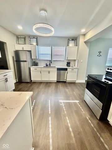 1938 E 11th Street, Indianapolis, IN 46201