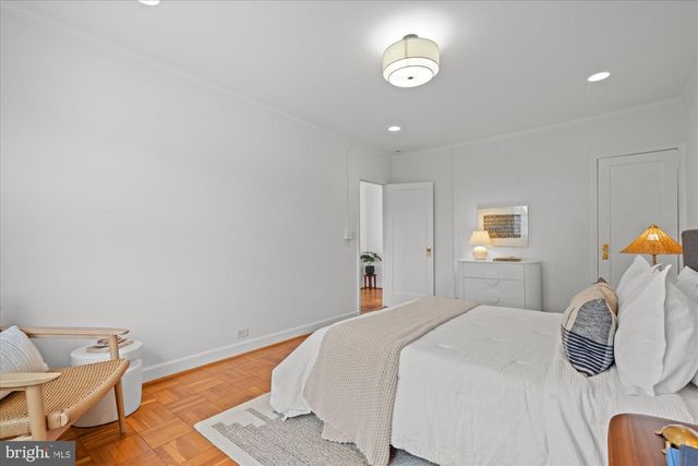 3206 GUNSTON RD, Alexandria, VA 22302