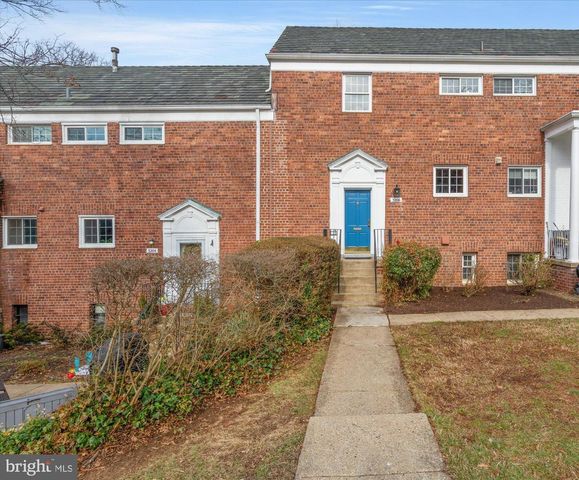 3206 GUNSTON RD, Alexandria, VA 22302