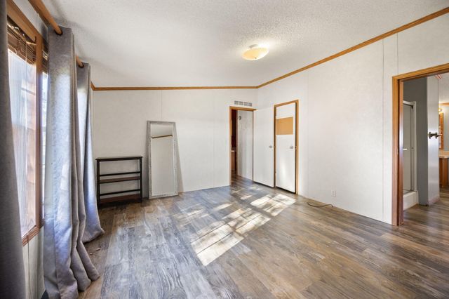 324 Lawless Lane, Jamestown, KY 42629