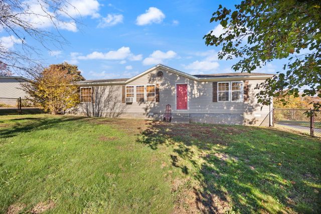 324 Lawless Lane, Jamestown, KY 42629