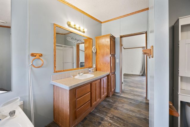 324 Lawless Lane, Jamestown, KY 42629