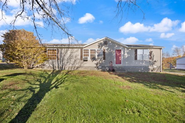 324 Lawless Lane, Jamestown, KY 42629