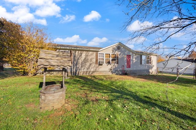 324 Lawless Lane, Jamestown, KY 42629