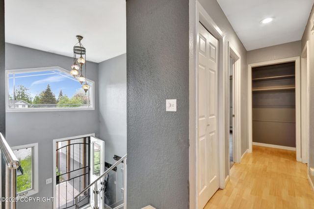 7810 Mae Rene Circle, Anchorage, AK 99502