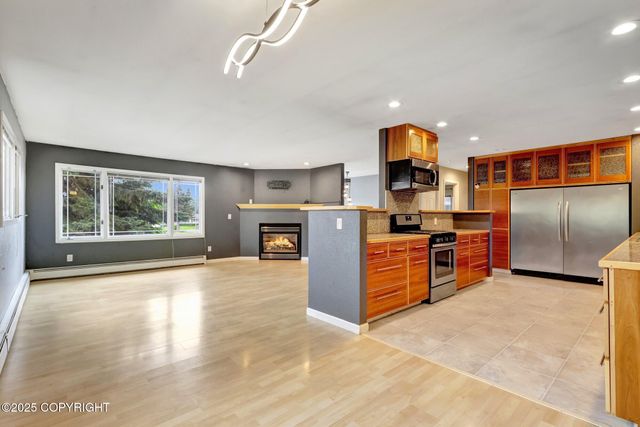 7810 Mae Rene Circle, Anchorage, AK 99502