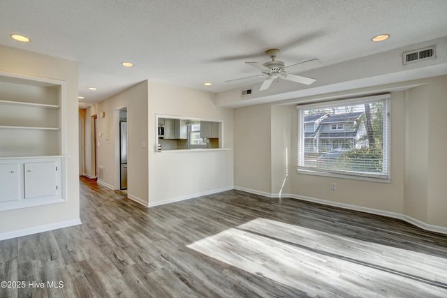 2029 Eastwood Road Apt 116, Wilmington, NC 28403