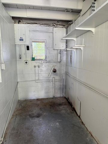 1401 NE Elizabeth Avenue, Jensen Beach, FL 34957