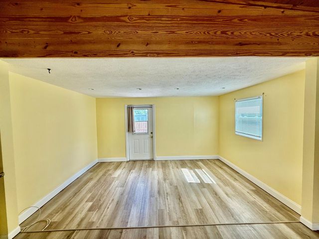 1401 NE Elizabeth Avenue, Jensen Beach, FL 34957