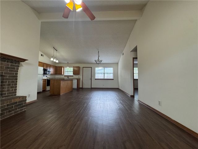 1503 S 13th Street, Rogers, AR 72758