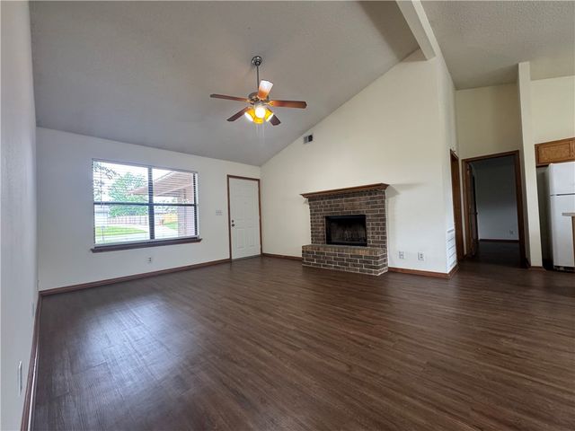 1503 S 13th Street, Rogers, AR 72758