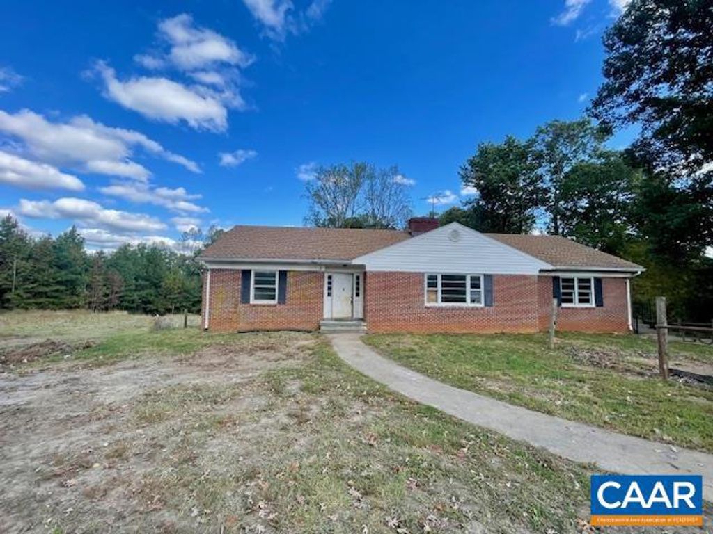 3975 JAMES MADISON HWY, Fork Union, VA 23055