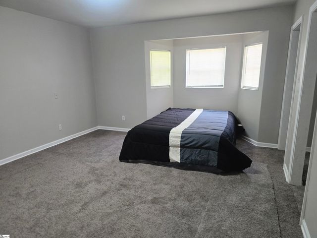 190 Fuller Road, Spartanburg, SC 29306