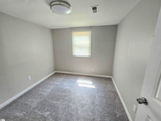 190 Fuller Road, Spartanburg, SC 29306