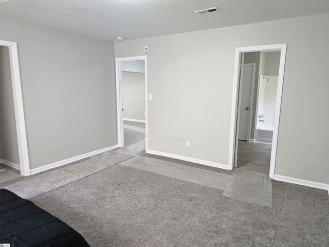 190 Fuller Road, Spartanburg, SC 29306
