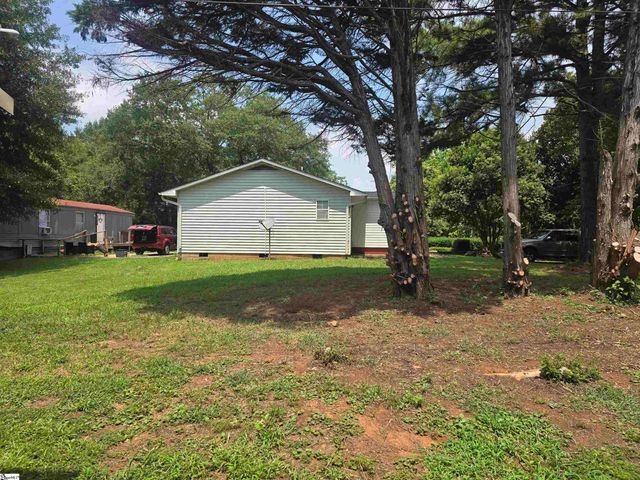 190 Fuller Road, Spartanburg, SC 29306
