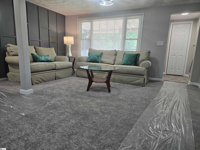 190 Fuller Road, Spartanburg, SC 29306