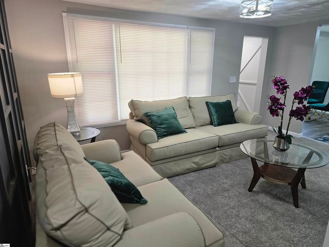 190 Fuller Road, Spartanburg, SC 29306