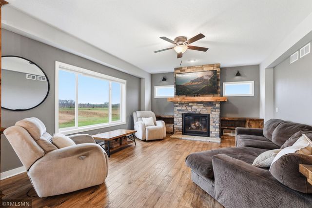 9109 254th Court NE, Stacy, MN 55079