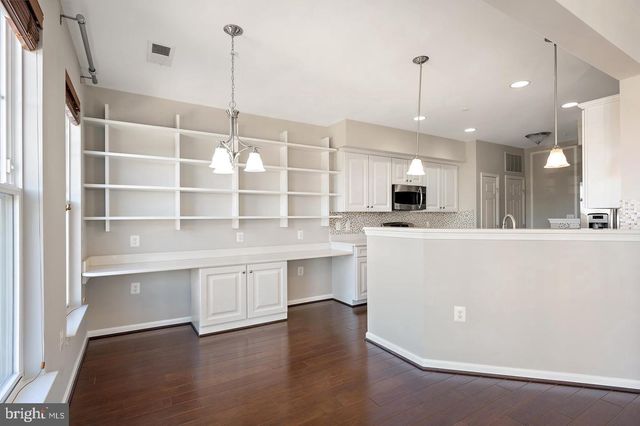 42183 SHORECREST TER, Aldie, VA 20105
