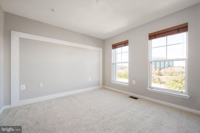 42183 SHORECREST TER, Aldie, VA 20105