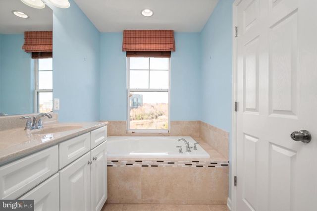 42183 SHORECREST TER, Aldie, VA 20105