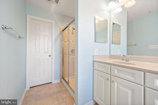 42183 SHORECREST TER, Aldie, VA 20105