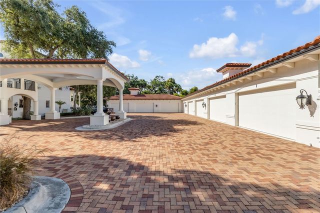 5090 RIVERSIDE DRIVE 105, Port Orange, FL 32127
