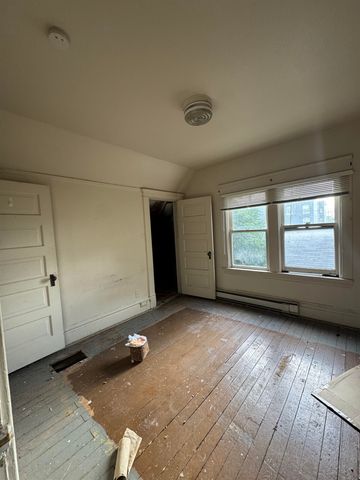 1220 N Madison St, Spokane, WA 99201