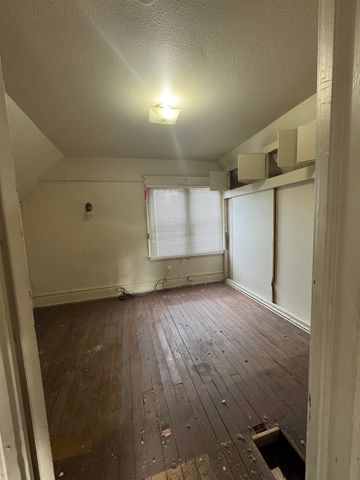 1220 N Madison St, Spokane, WA 99201