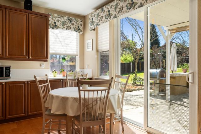 2066 Summer Dr, El Dorado Hills, CA 95762