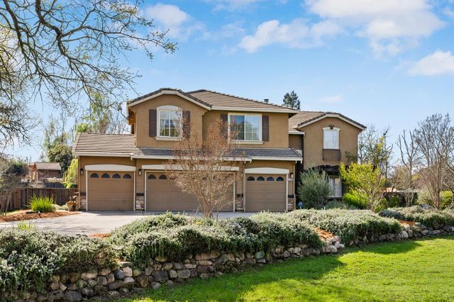 2066 Summer Dr, El Dorado Hills, CA 95762