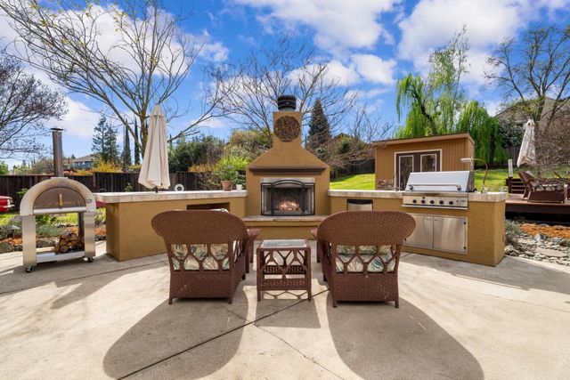 2066 Summer Dr, El Dorado Hills, CA 95762