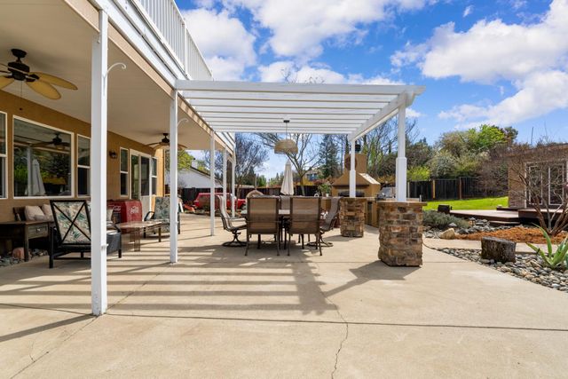 2066 Summer Dr, El Dorado Hills, CA 95762