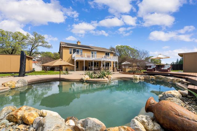 2066 Summer Dr, El Dorado Hills, CA 95762