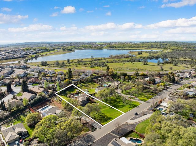 2066 Summer Dr, El Dorado Hills, CA 95762