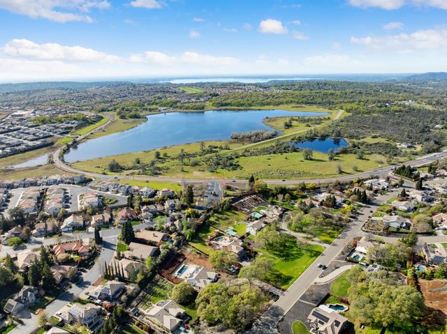 2066 Summer Dr, El Dorado Hills, CA 95762