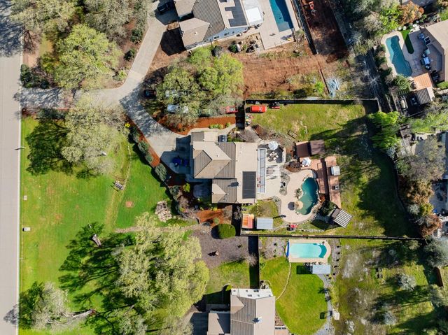 2066 Summer Dr, El Dorado Hills, CA 95762