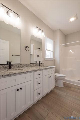 2223 Ridge Rd, Arvonia, VA 23004