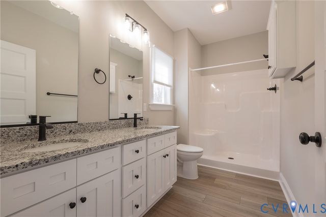 2223 Ridge Rd, Arvonia, VA 23004