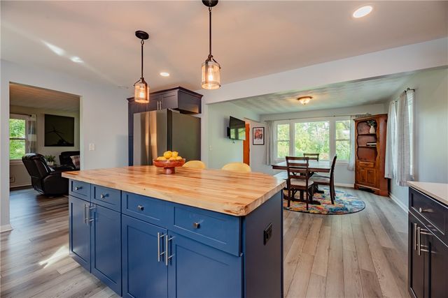 151 Salt Road, Webster, NY 14580