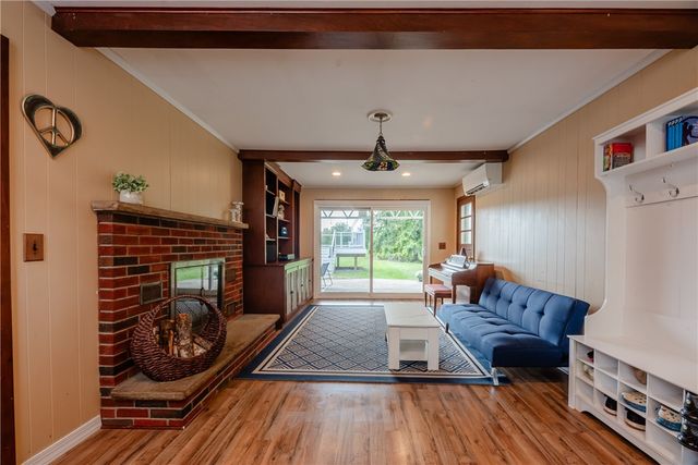 151 Salt Road, Webster, NY 14580