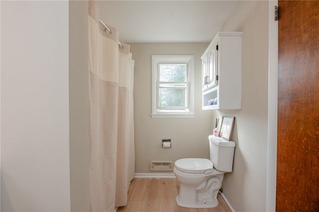 151 Salt Road, Webster, NY 14580