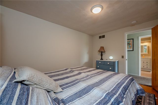 151 Salt Road, Webster, NY 14580