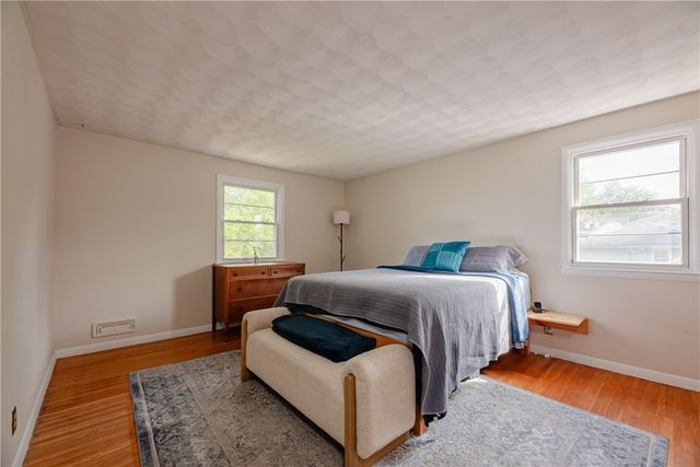 151 Salt Road, Webster, NY 14580