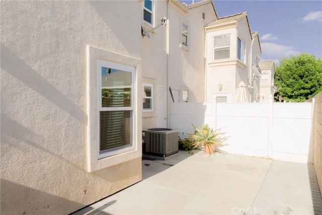 8585 Moody, Cypress, CA 90630
