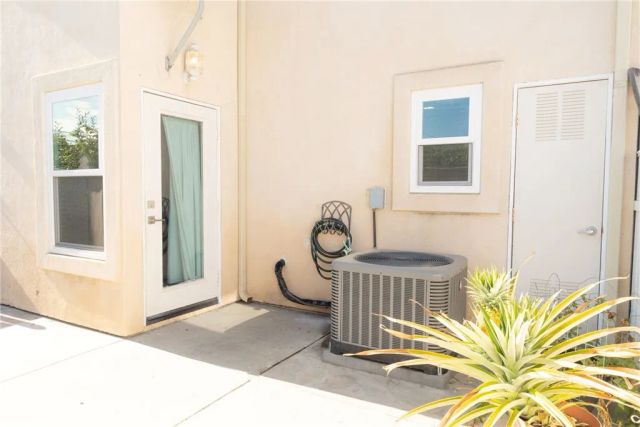 8585 Moody, Cypress, CA 90630