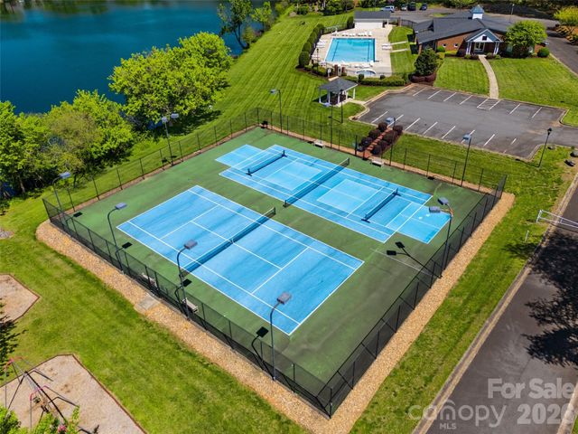 144 Villa Lake Drive, Fort Mill, SC 29708