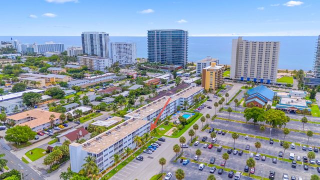 3201 NE 8th Street 206, Pompano Beach, FL 33062