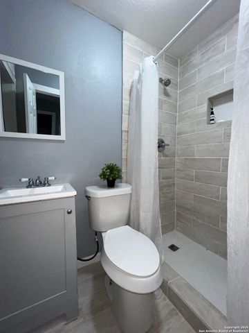 3950 S WALTERS, San Antonio, TX 78223